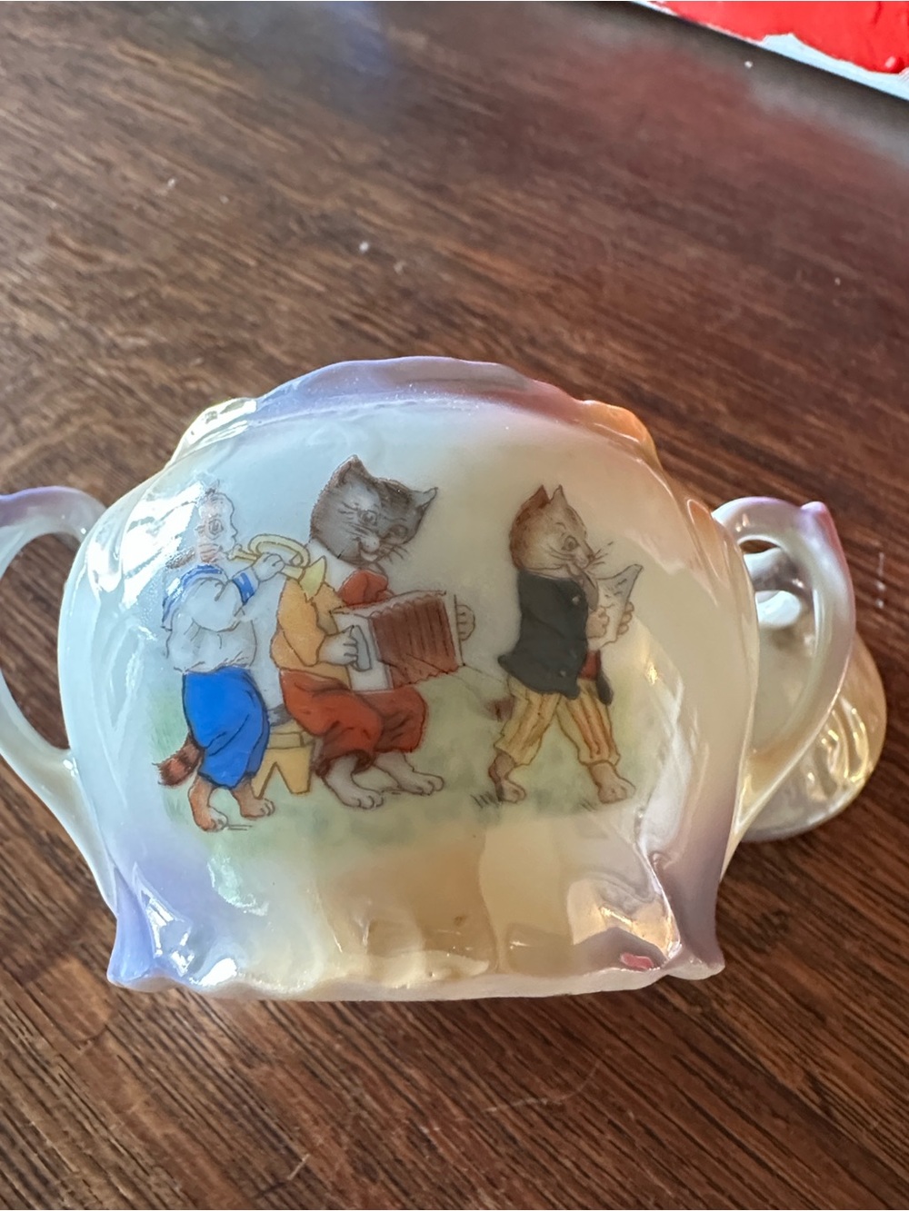 Antique “Three Little Kittens” lidded sugar bowl.